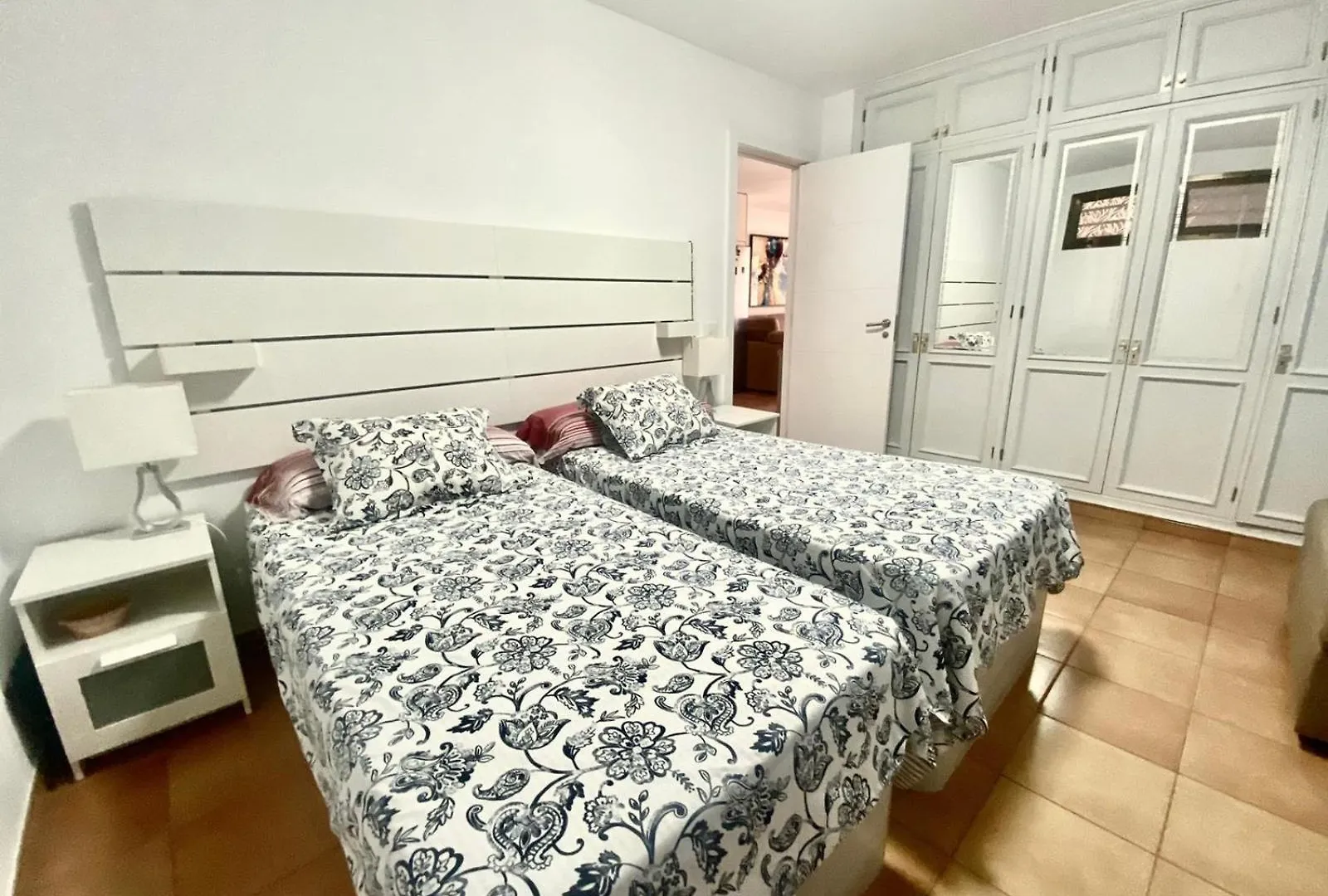 Casa Valdes Los Cristianos Center